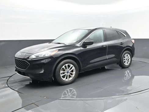 Used 2022 Ford Escape SE w/ Convenience Package AWD/4WD image 2