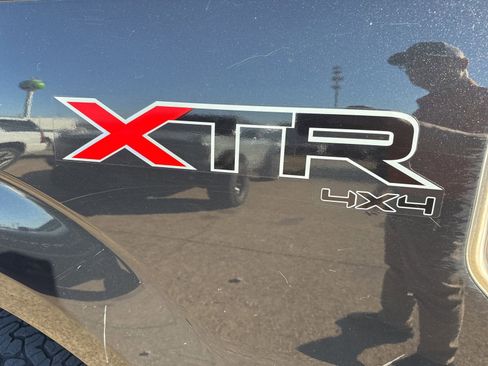 Used 2014 Ford F150 XLT w/ Equipment Group 302A Luxury image 10