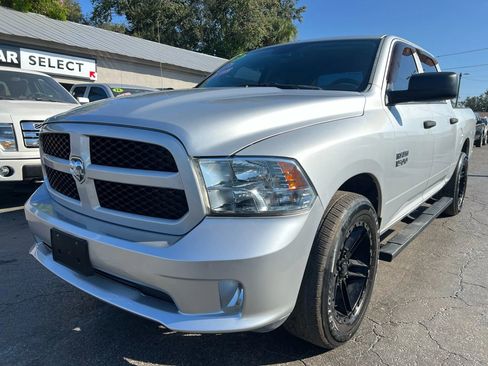 Used 2015 RAM 1500 Express image 2