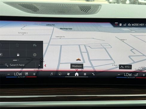 New 2026 BMW X7 M60i image 15