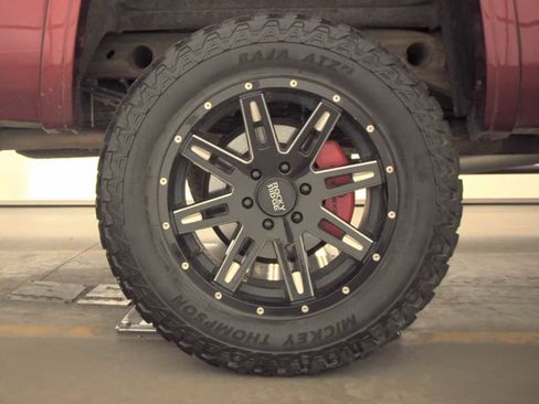 Used 2018 GMC Sierra 1500 SLT image 11