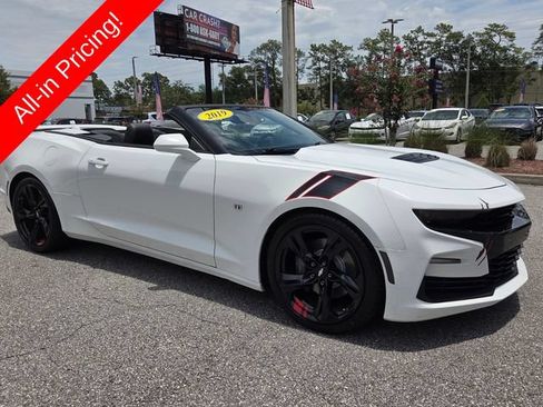 Used 2019 Chevrolet Camaro SS RWD image 7