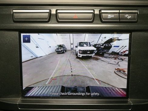 Used 2023 Ford F250 XLT image 22