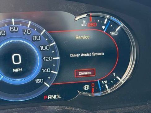 Used 2019 Cadillac Escalade Premium Luxury AWD/4WD image 3