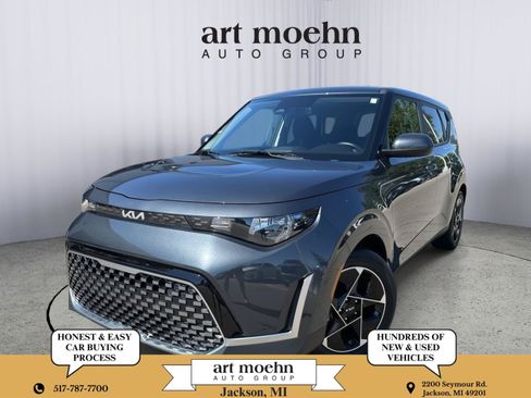Used 2025 Kia Soul EX FWD image 1