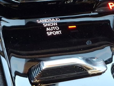 Used 2022 Jeep Wagoneer Series I image 28