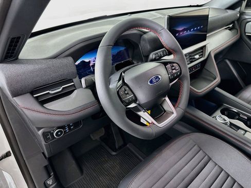 New 2026 Ford Explorer ST-Line w/ ST-Line Street Pack AWD/4WD image 25