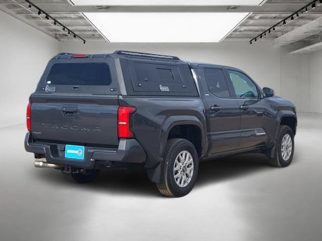 Used 2024 Toyota Tacoma SR5 AWD/4WD image 6