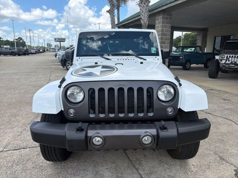 Used 2017 Jeep Wrangler Unlimited Sport AWD/4WD image 10