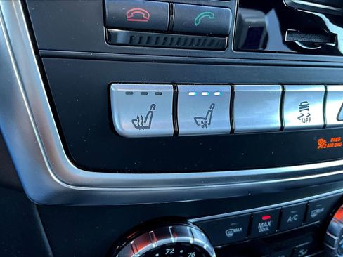 Used 2015 Mercedes-Benz ML 63 AMG 4MATIC image 34