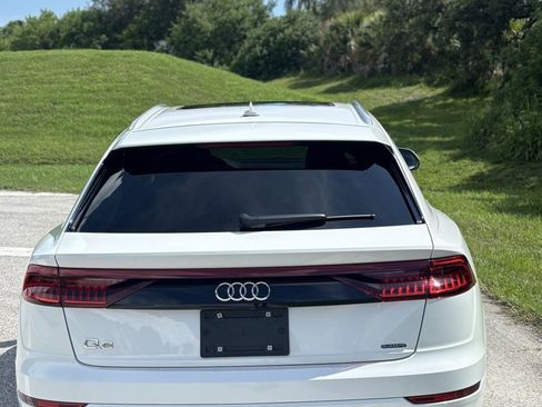 Used 2021 Audi Q8 Premium Plus w/ Premium Plus Package AWD/4WD image 16