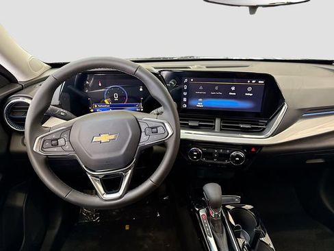 New 2026 Chevrolet Trax LT w/ Driver Confidence Package image 23