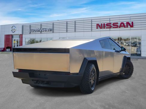 Used 2024 Tesla Cybertruck Cyberbeast image 7