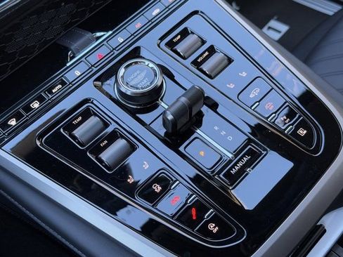 New 2025 Aston Martin DBX 707 image 29