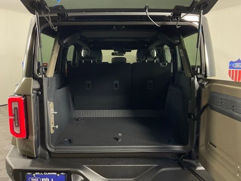 New 2026 Ford Bronco Outer Banks AWD/4WD image 11