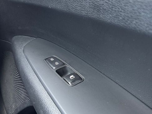 Used 2024 Kia Forte LXS FWD image 28