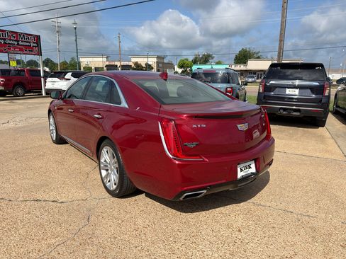 Used 2019 Cadillac XTS Luxury FWD image 3