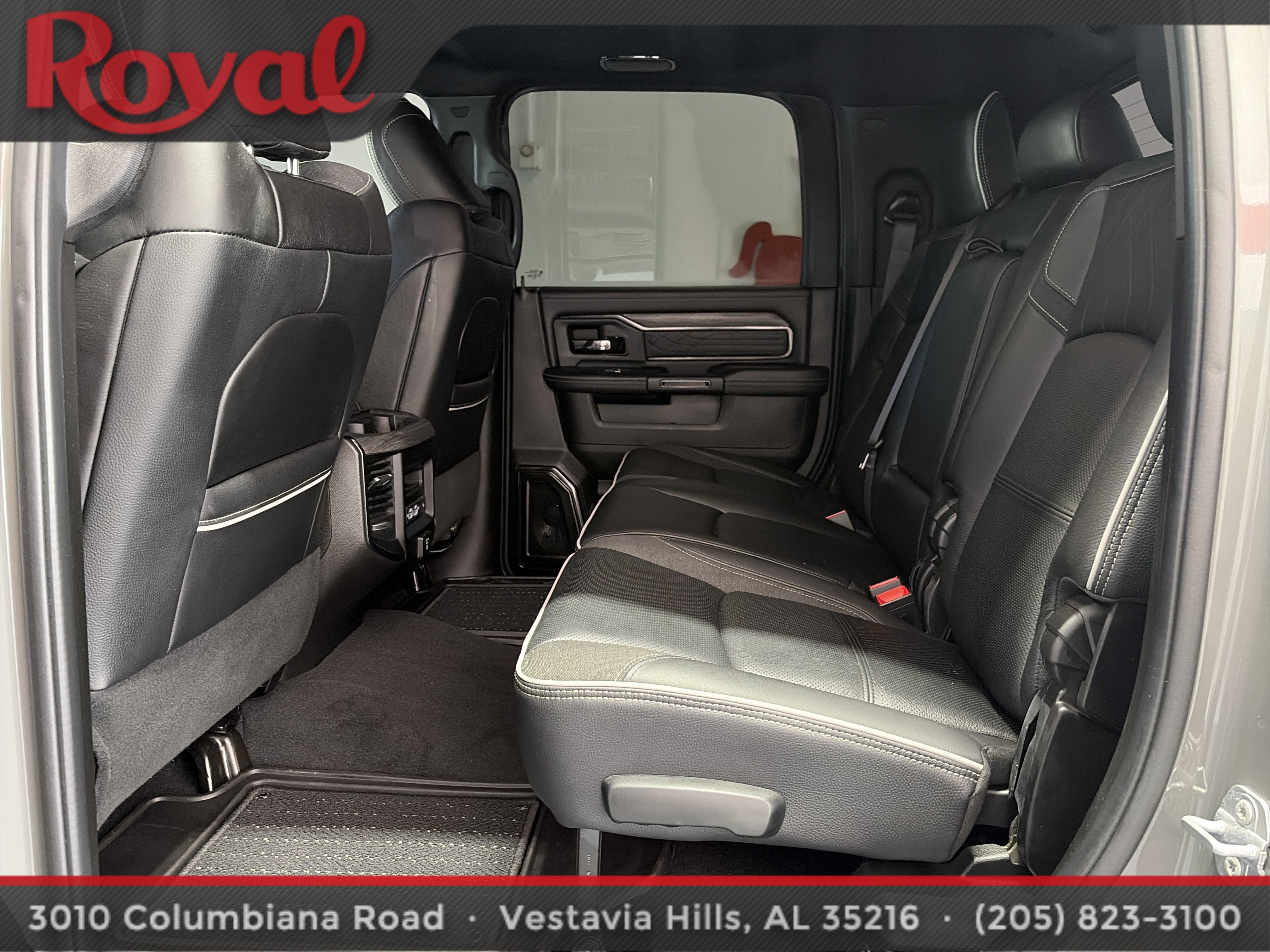 Used 2026 RAM 2500 Limited AWD/4WD image 19