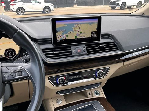 Used 2018 Audi Q5 Premium Plus image 7