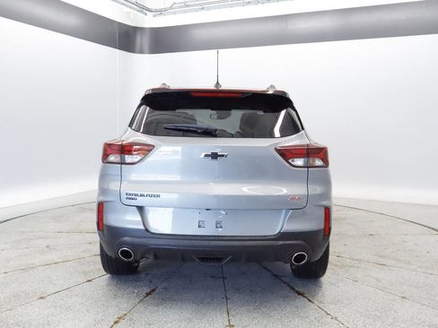 Used 2023 Chevrolet TrailBlazer RS w/ Sun and Liftgate Package AWD/4WD image 4