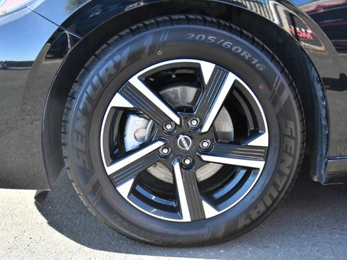 Used 2025 Nissan Sentra SV FWD image 12