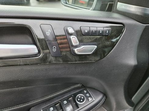 Used 2018 Mercedes-Benz GLE 350 4MATIC image 16