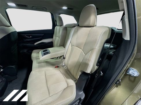 Certified 2025 Subaru Ascent Premium image 23