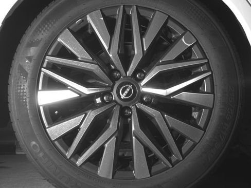 Used 2025 Nissan Altima 2.5 SV image 15