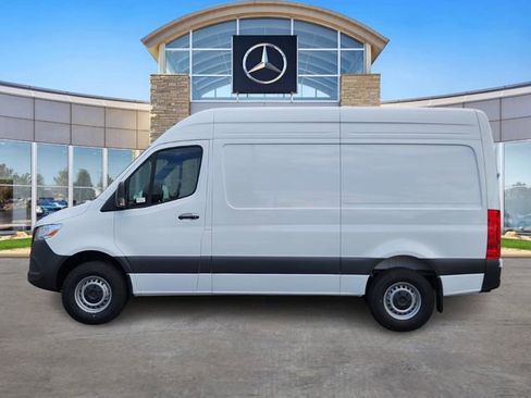New 2025 Mercedes-Benz Sprinter 2500 image 2