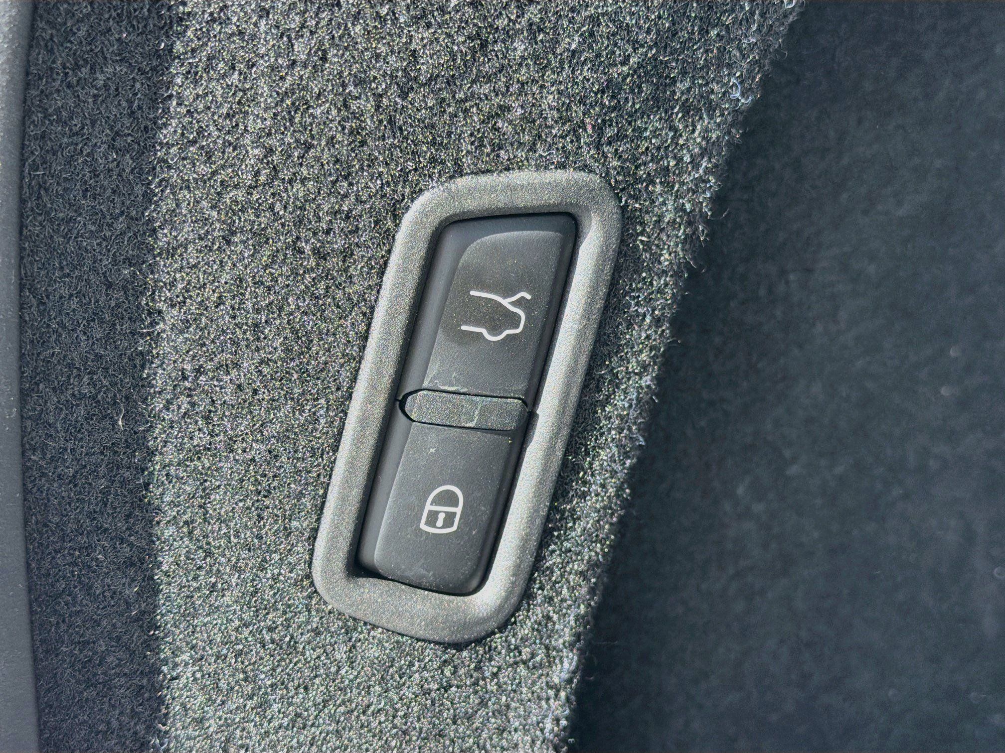 Certified 2022 Maserati Levante Modena AWD/4WD image 13