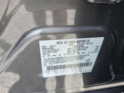 New 2025 Ford Maverick Lobo image 24