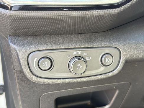 Used 2023 Chevrolet TrailBlazer LT image 8