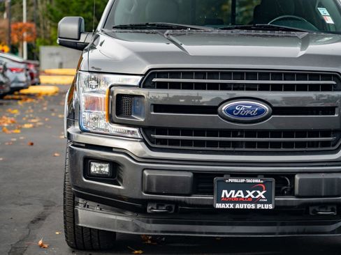 Used 2019 Ford F150 XLT w/ Equipment Group 302A Luxury image 5