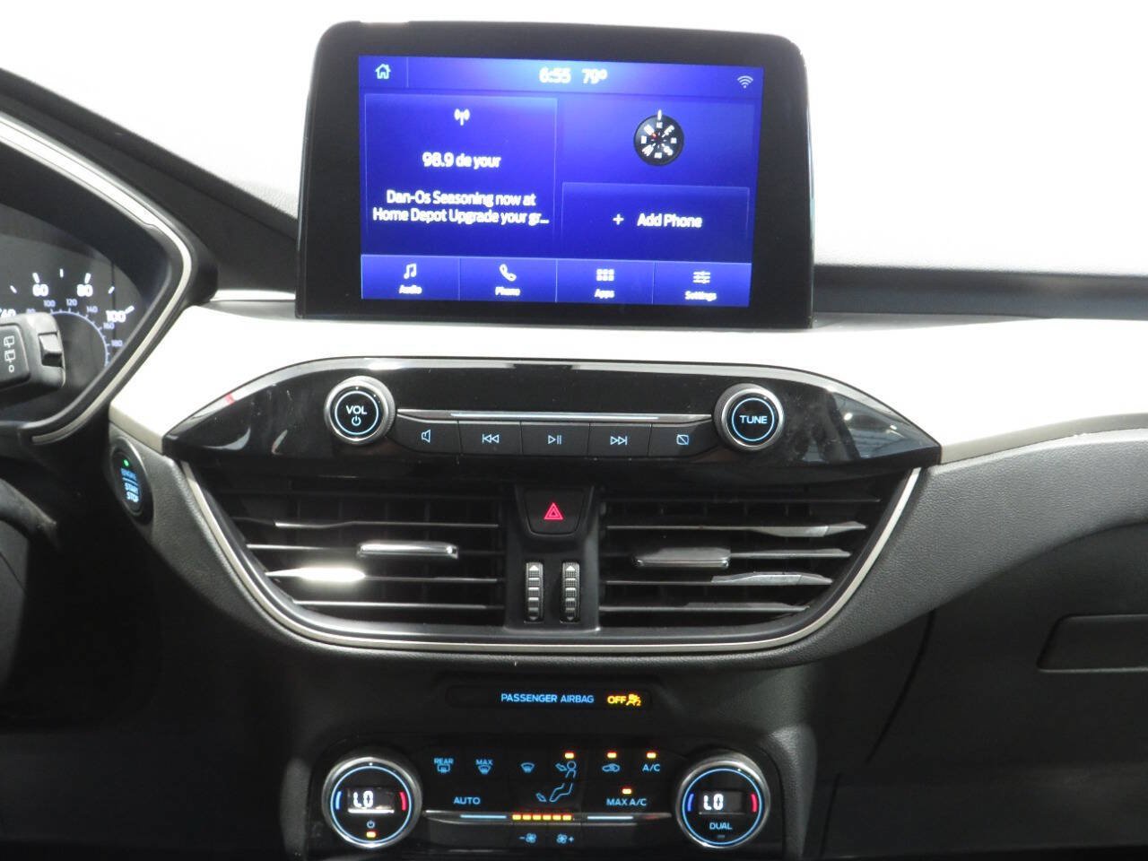 Used 2021 Ford Escape SE w/ Convenience Package FWD image 17