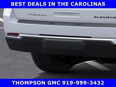New 2026 GMC Yukon Elevation image 17