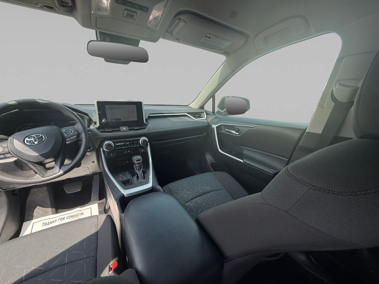 Used 2025 Toyota RAV4 XLE AWD/4WD image 21