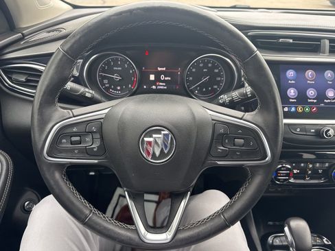 Used 2020 Buick Encore GX Essence w/ Advanced Technology Package image 20