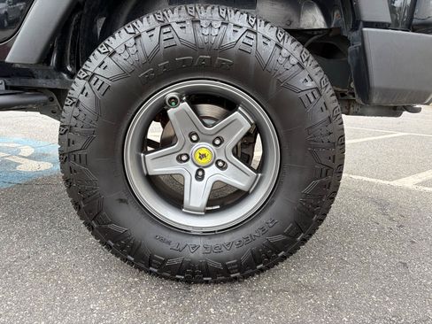 Used 2012 Jeep Wrangler Unlimited Sport AWD/4WD image 56