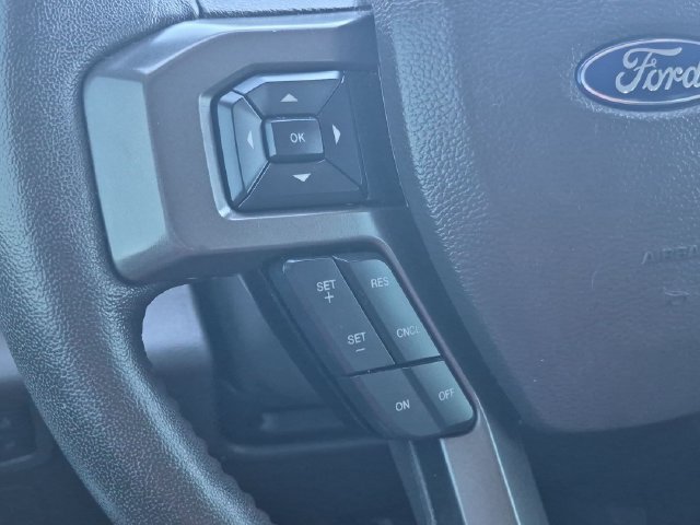 Used 2020 Ford Expedition XLT w/ Equipment Group 202A AWD/4WD image 23