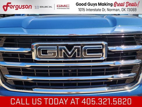 New 2026 GMC Yukon Elevation AWD/4WD image 9