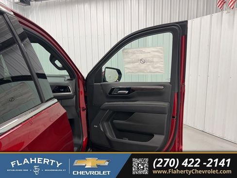 New 2025 Chevrolet Tahoe Premier image 14