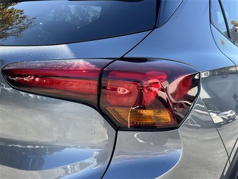 Used 2020 Buick Encore GX Essence w/ Advanced Technology Package image 26