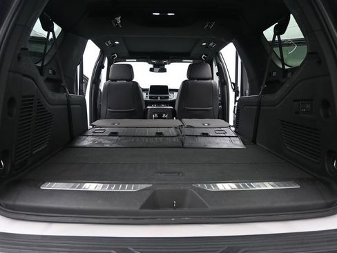 Used 2023 GMC Yukon XL AT4 AWD/4WD image 26