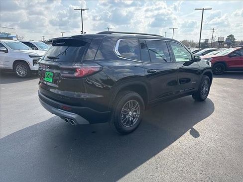 Used 2025 GMC Acadia Elevation image 7