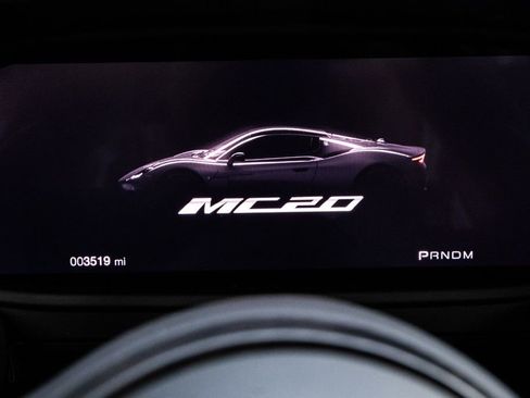 Used 2023 Maserati MC20 Coupe image 15
