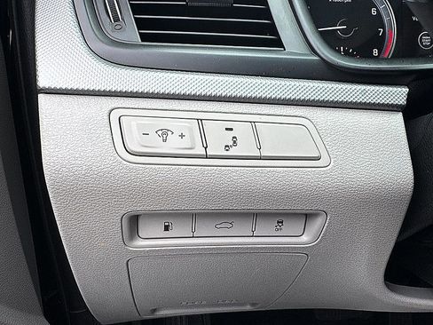 Used 2018 Hyundai Sonata SEL FWD image 19