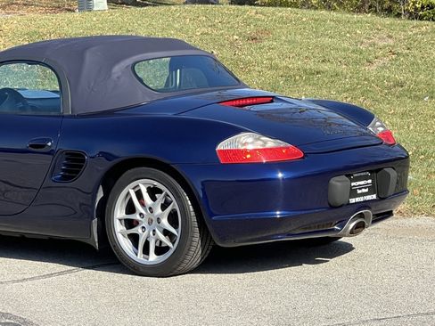 Used 2003 Porsche Boxster image 10