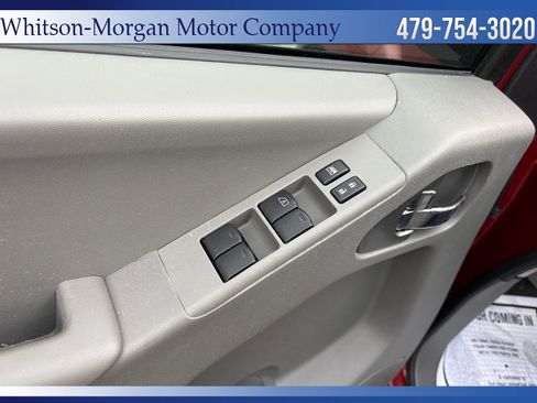 Used 2021 Nissan Frontier SV w/ SV Utility Package image 12