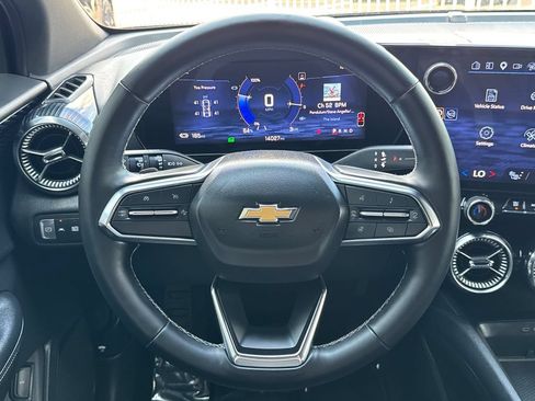 Used 2024 Chevrolet Blazer EV LT AWD/4WD image 14