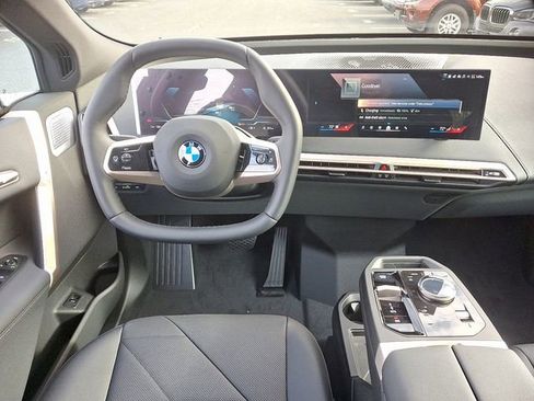 New 2026 BMW iX xDrive60 image 8
